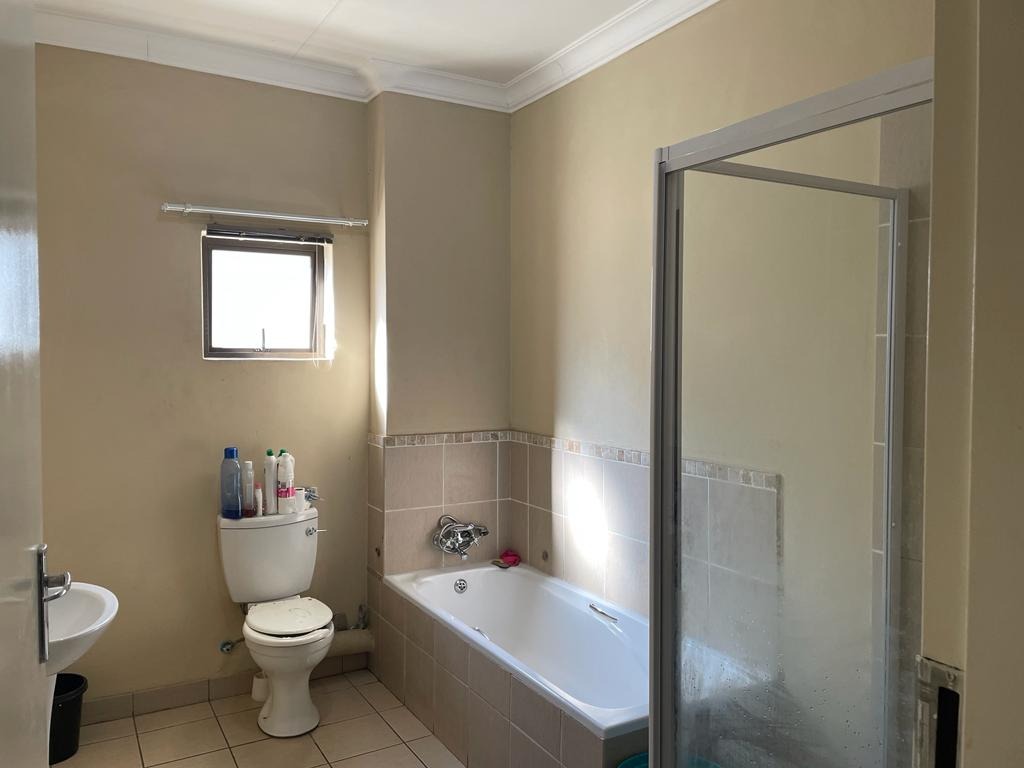 3 Bedroom Property for Sale in Waterval East North West